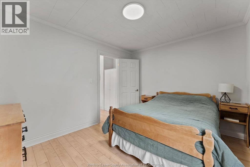 130 Langtry STREET - 12