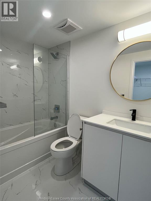 3340 Stella Crescent — photo 13
