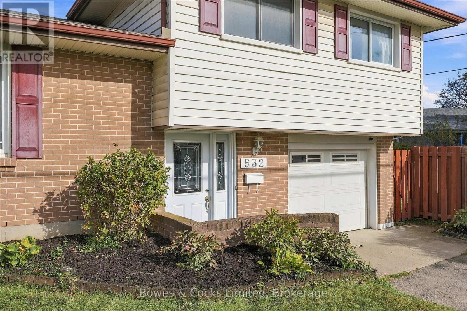 532 RAYMOND STREET - 4