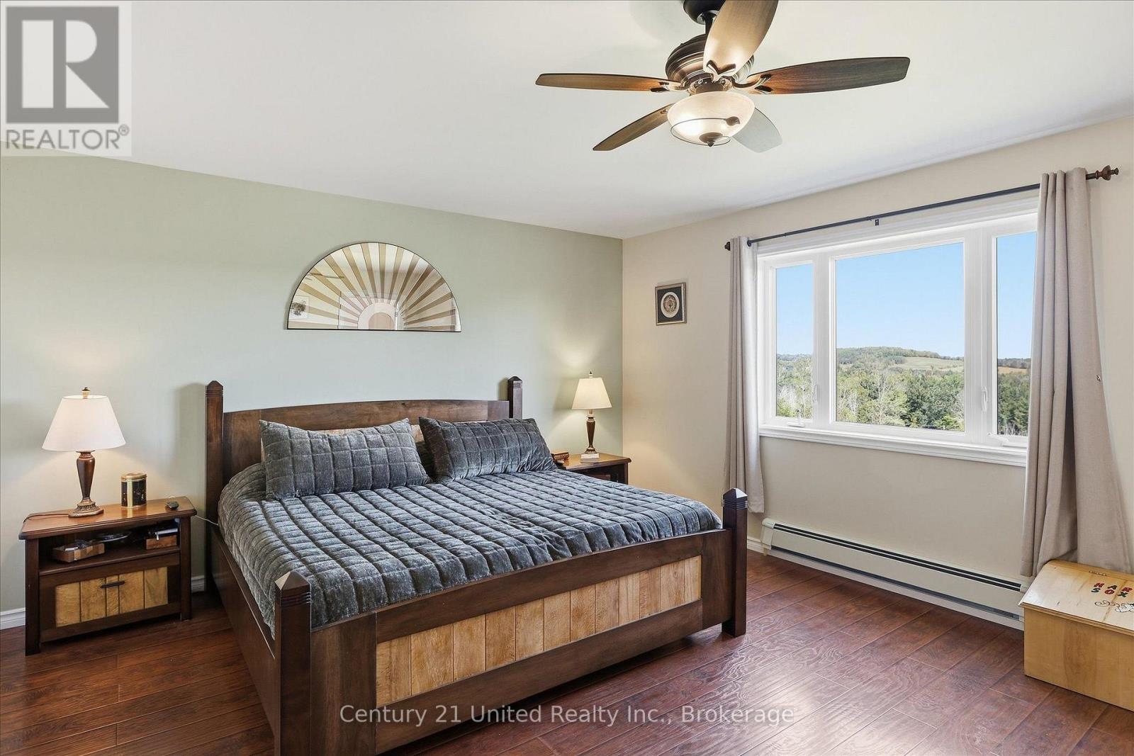 216 NORTH INDIAN ROAD - Image 19