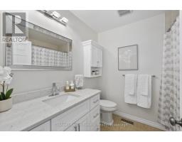1988 Mapleridge Drive, Peterborough, ON K9K1Z7 Photo 17