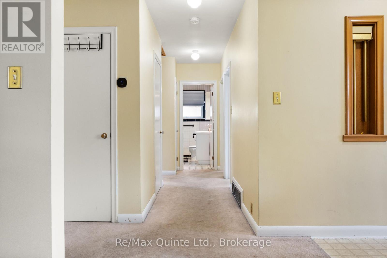 99 BERTRAM BOULEVARD - Image 24