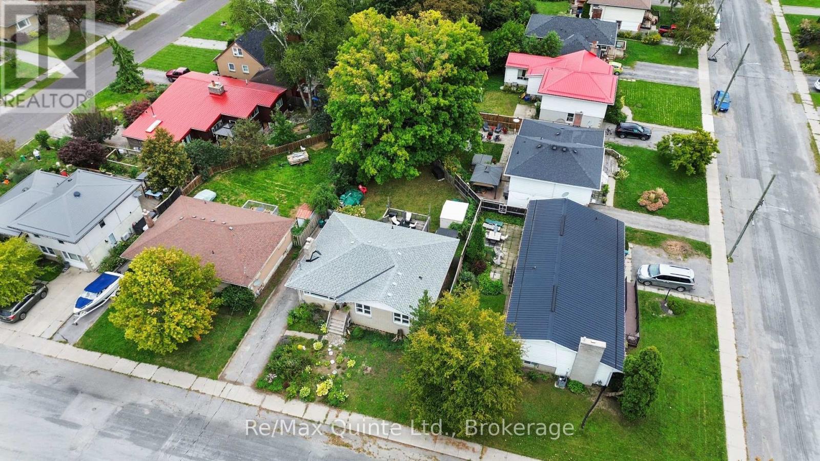 99 Bertram Boulevard, Belleville (Belleville Ward), Ontario, K8N4C5, Belleville (Belleville Ward), Ontario — photo 5 of 5