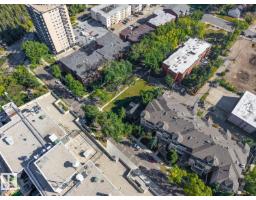 8925 100 St Nw, Edmonton, AB T6E3Y6 Photo 18