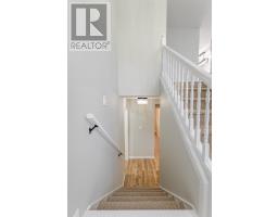 36 Moores Drive thumbnail 26