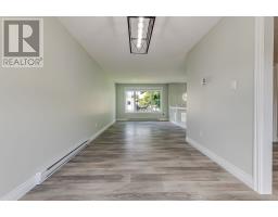 36 Moores Drive thumbnail 8