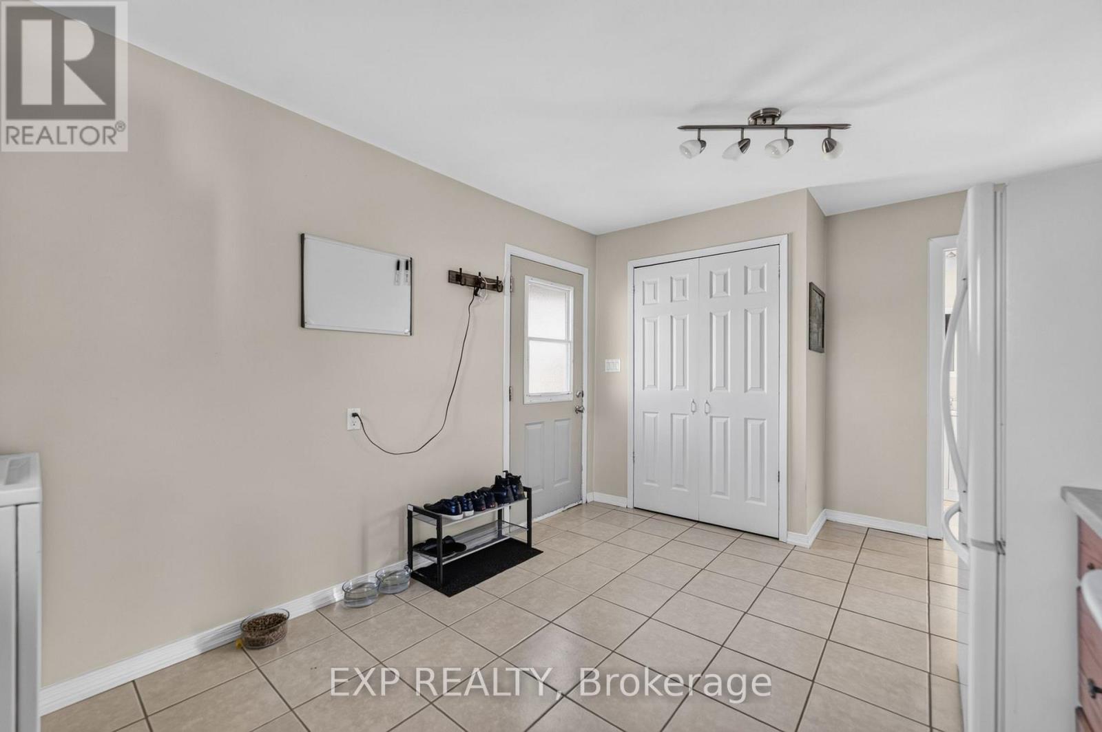 97 DEERE STREET - Image 32