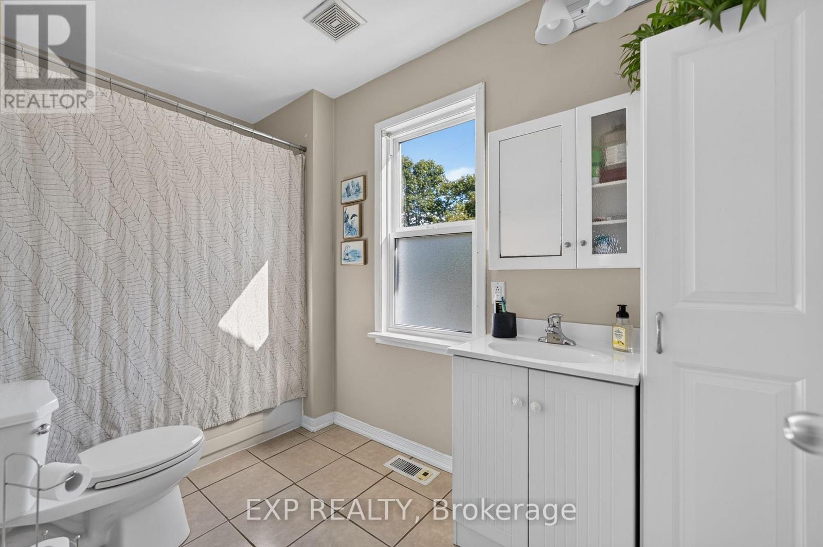 97 DEERE STREET - Image 30