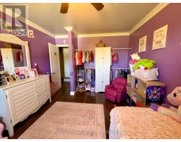 1198 Nahma Road, Cochrane, ON P0L1C0 Photo 18