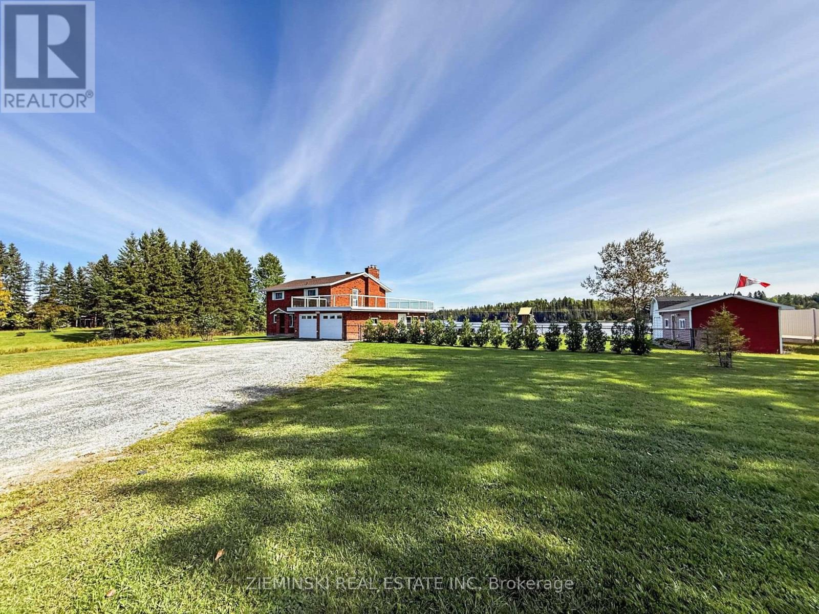 Property for sale at 6537 HWY 101 HIGHWAY E