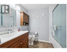 847 Doon Village Road, Kitchener, ON N2P1A1 Photo 25