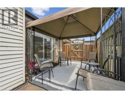 847 Doon Village Road, Kitchener, ON N2P1A1 Photo 33