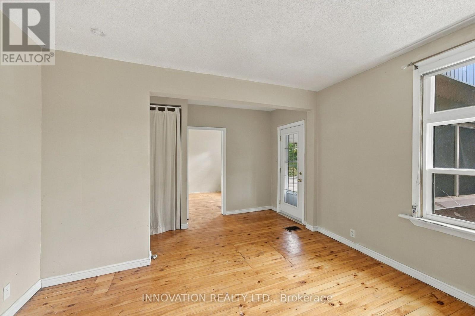 204 COMPTON AVENUE - Image 18