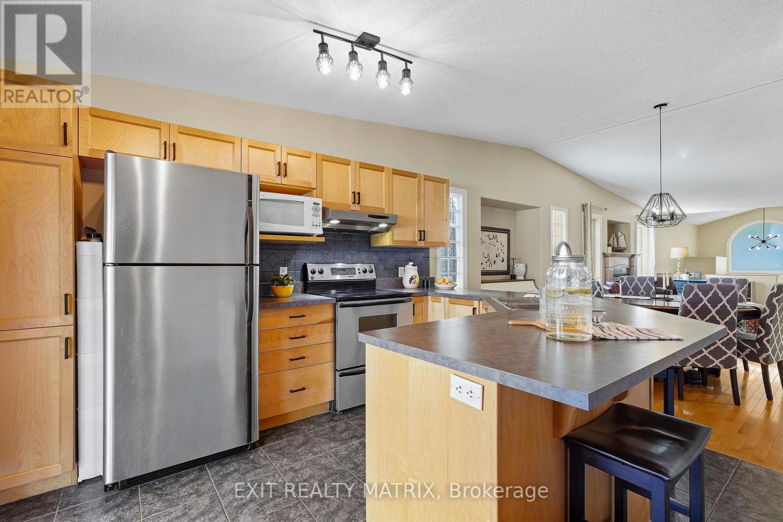 65 LACHAINE STREET - 13