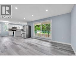 Kitchen - 3820 14 Avenue Se, Calgary, AB T2A0K3 Photo 10