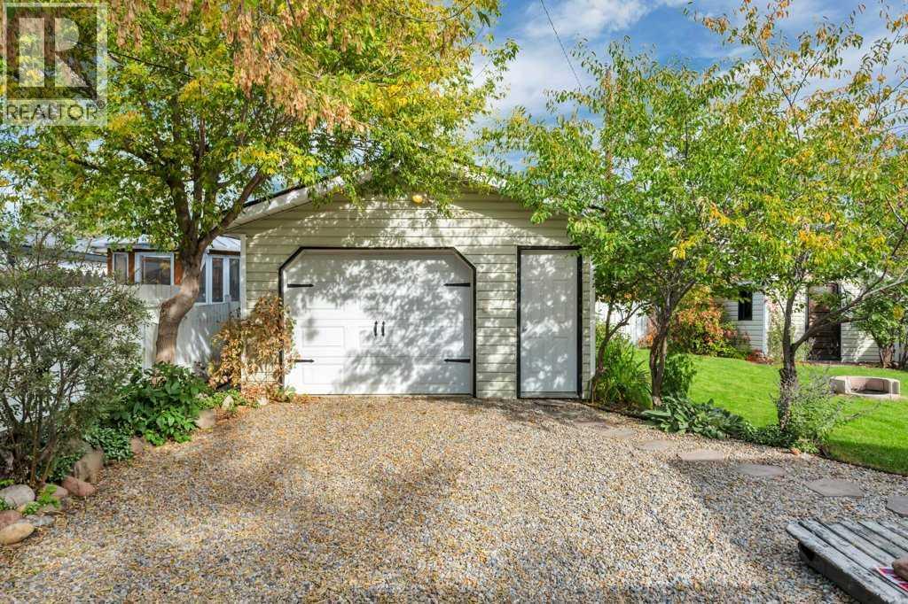 Listing photo – 4618 51 Avenue, Rimbey