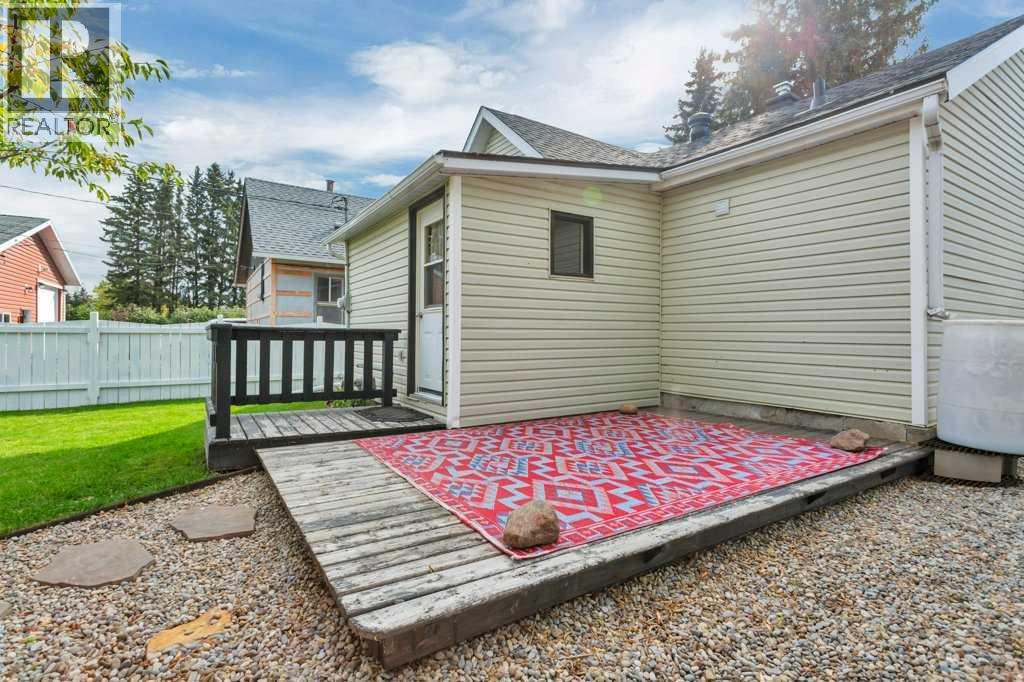 Listing photo – 4618 51 Avenue, Rimbey