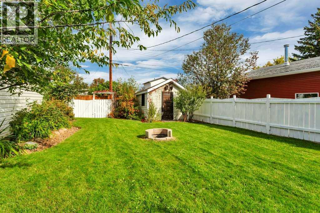 Listing photo – 4618 51 Avenue, Rimbey