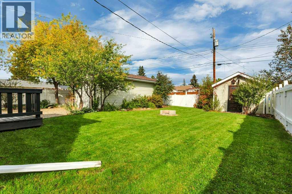 Listing photo – 4618 51 Avenue, Rimbey