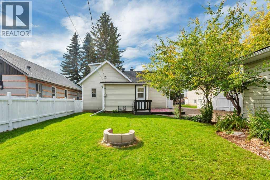 Listing photo – 4618 51 Avenue, Rimbey