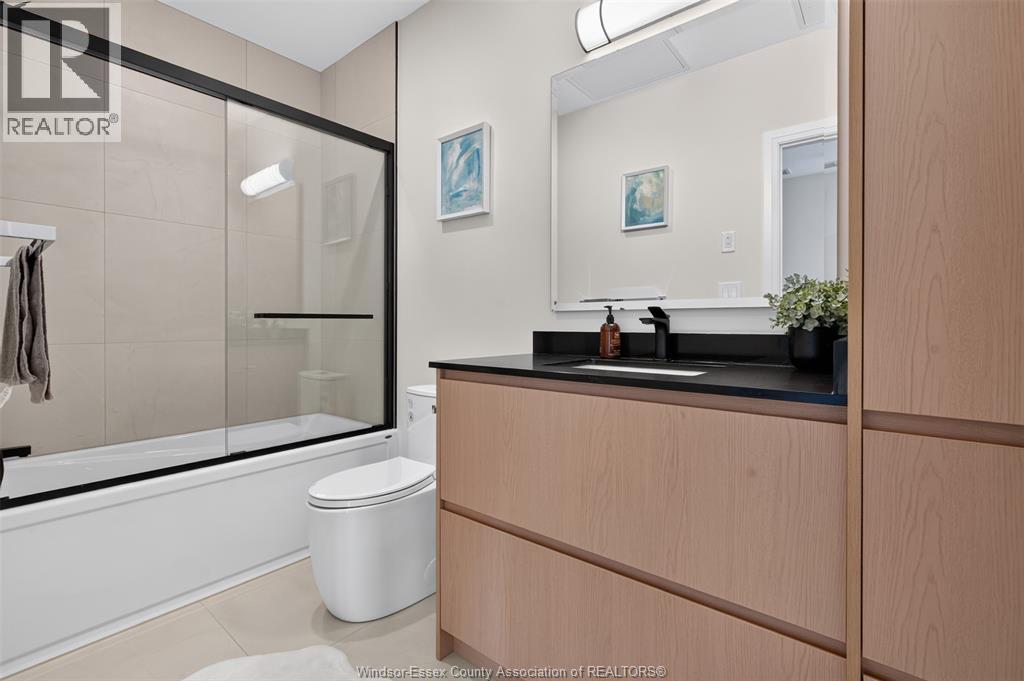 #206 4400 Laurier PARKWAY - Image 27