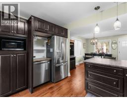 Eating area - 2438 Francois, Windsor, ON N8W4T4 Photo 11