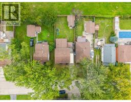 2438 Francois, Windsor, ON N8W4T4 Photo 40