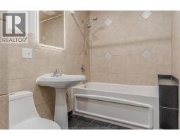 248 Pierre, Windsor, ON N9A2A8 Photo 16