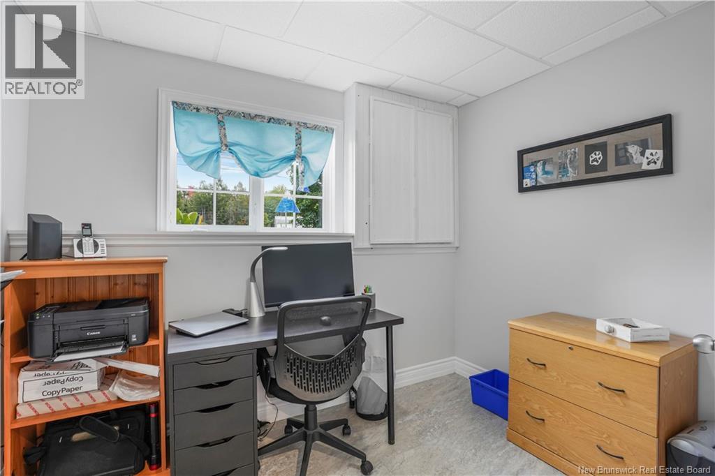 50 Mooney Avenue - Image 36