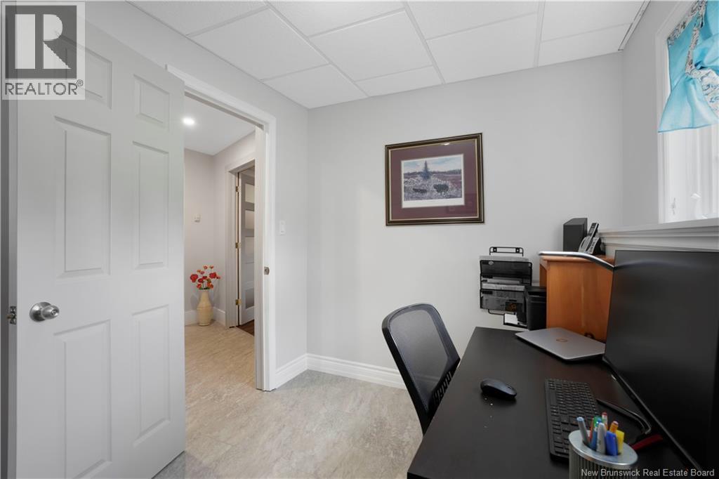 50 Mooney Avenue - Image 37