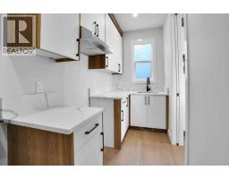 Primary Bedroom - 162 Heritage Court, Cochrane, AB T4C2N5 Photo 10