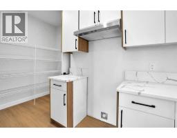 5pc Bathroom - 162 Heritage Court, Cochrane, AB T4C2N5 Photo 11