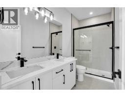 162 Heritage Court, Cochrane, AB T4C2N5 Photo 33