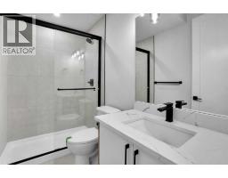 Living room - 162 Heritage Court, Cochrane, AB T4C2N5 Photo 9