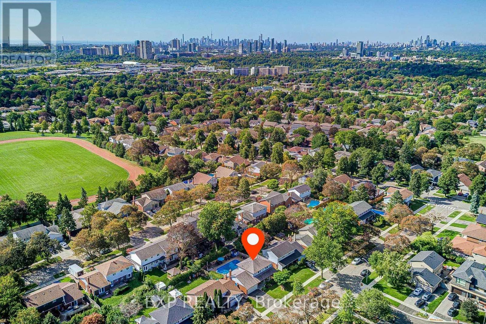 17 RUSTYWOOD DRIVE - Image 36