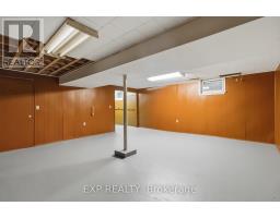 152 Hilda Avenue, Toronto, ON M2M1V9 Photo 40