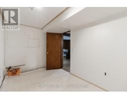 152 Hilda Avenue, Toronto, ON M2M1V9 Photo 43