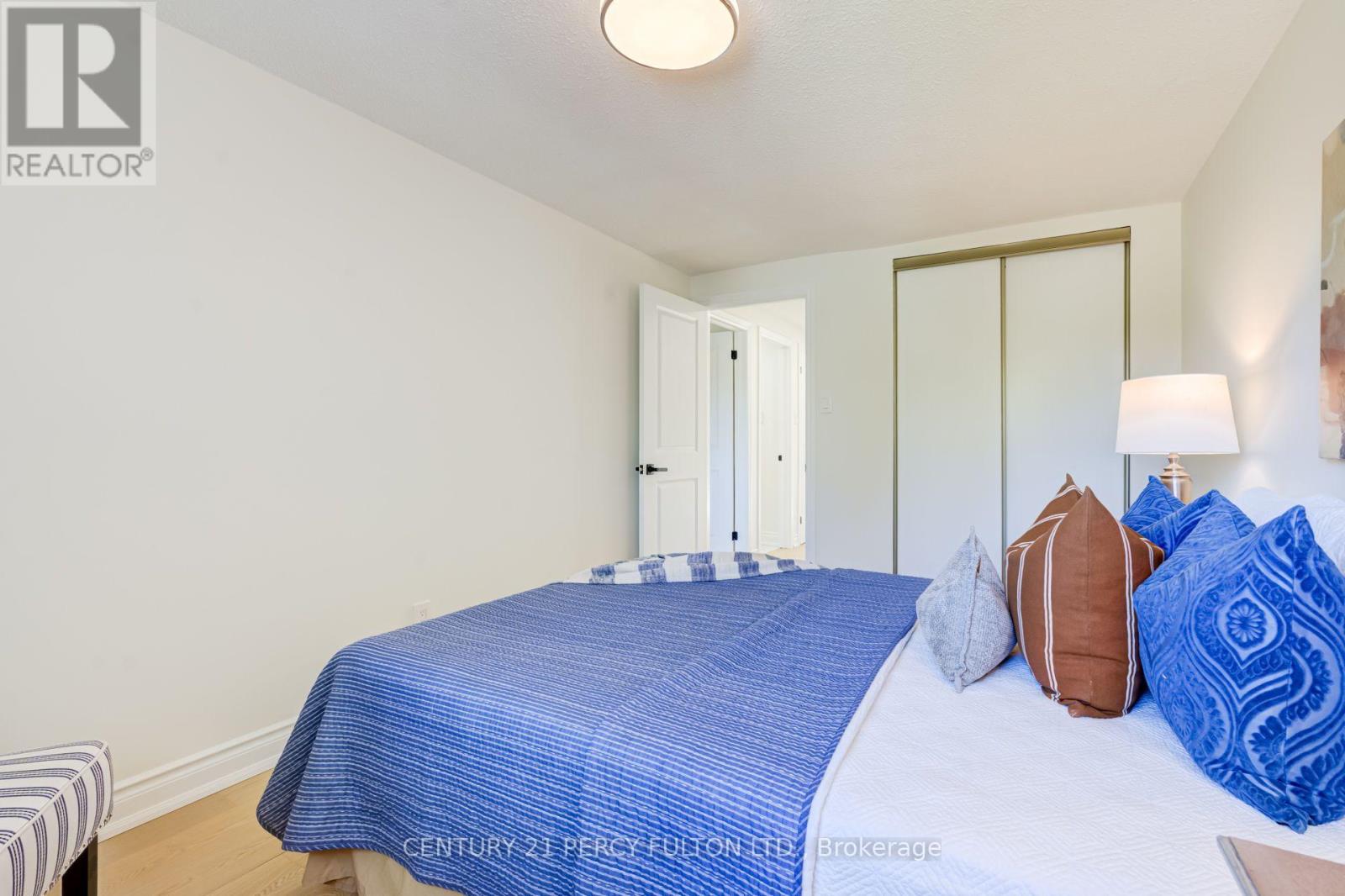 33 LORNA RAE BOULEVARD - Image 35