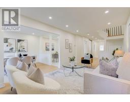 33 Lorna Rae Boulevard, Toronto, ON M1V2C7 Photo 9