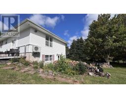 684 West North River Road, North River, NS B6L6X7 Photo 14