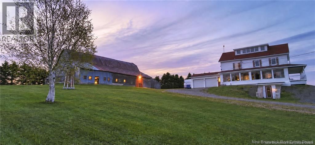 296 Montagne à Comeau Road - 1