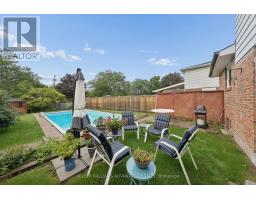 128 Holmcrest Trail, Toronto, ON M1C1V5 Photo 19