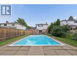 128 Holmcrest Trail, Toronto, ON M1C1V5 Photo 21