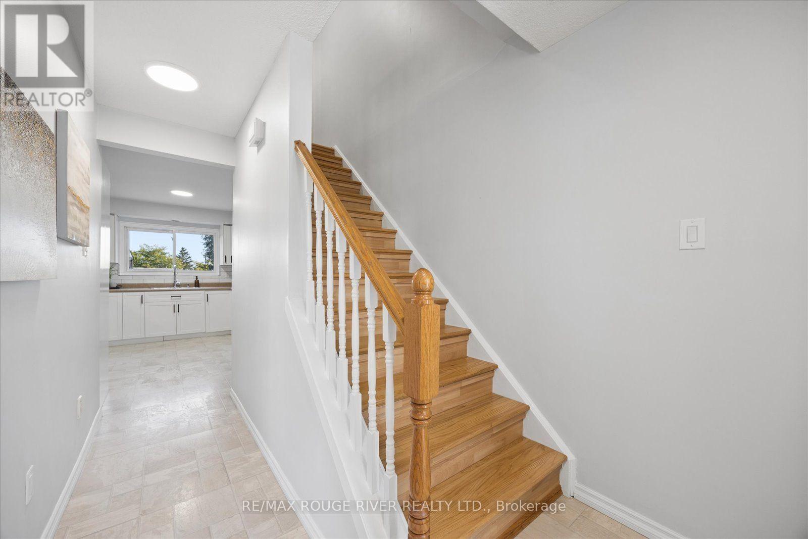 371 ORMOND DRIVE - 4