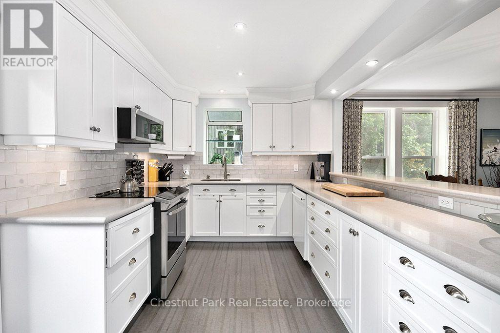 235299 GREY ROAD 13 - 10