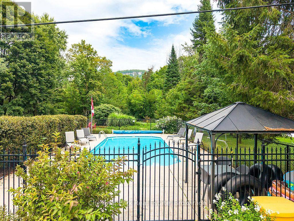 235299 GREY ROAD 13 - Image 17