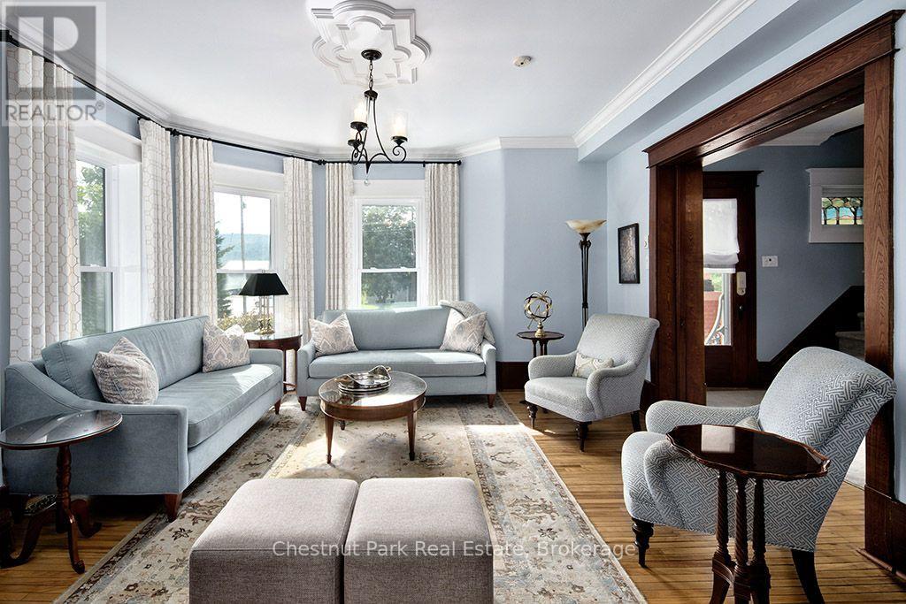 235299 GREY ROAD 13 - 6