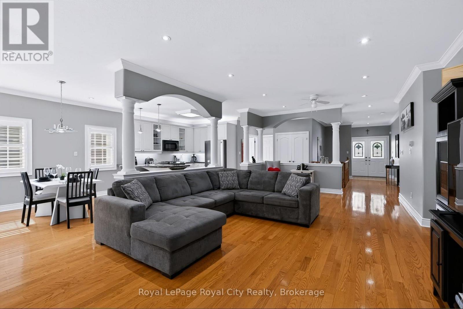 142 MILNE PLACE - 16