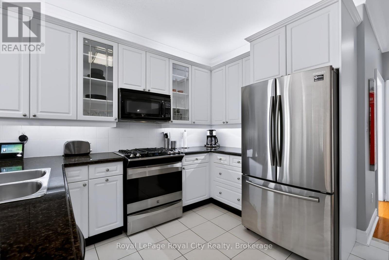 142 MILNE PLACE - 19