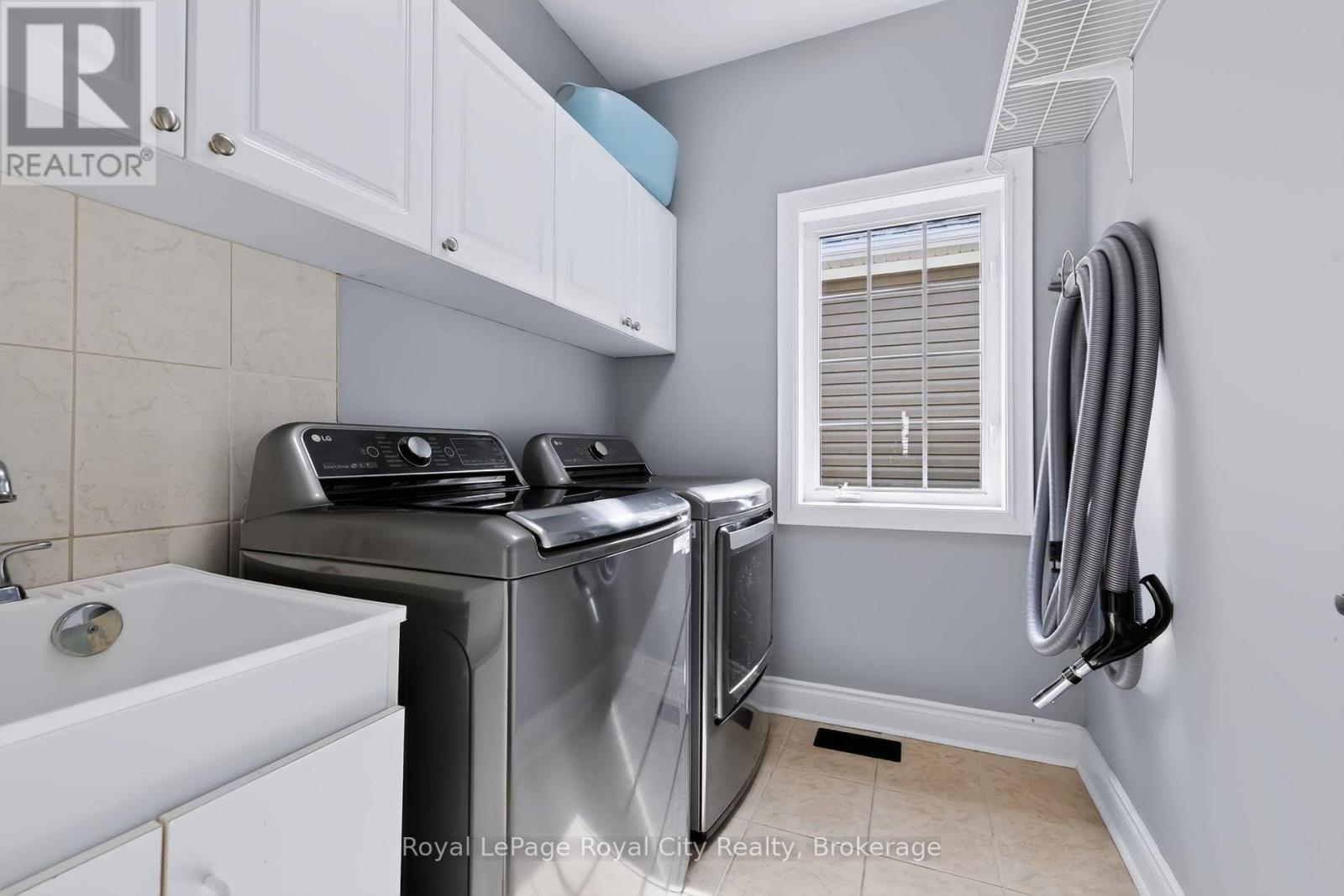 142 MILNE PLACE - 22